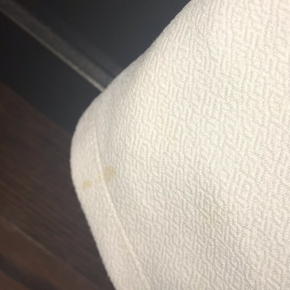 Short White Zip-Up Romper RUNS SMALL - Picture 5 of 6